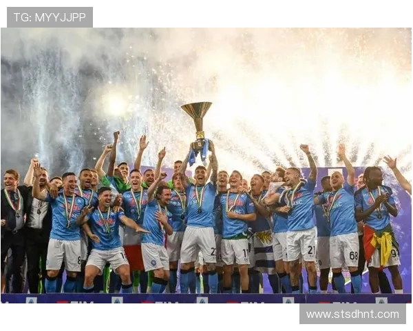 奥斯梅恩生涯荣誉解析：意甲冠军与金靴的含金量