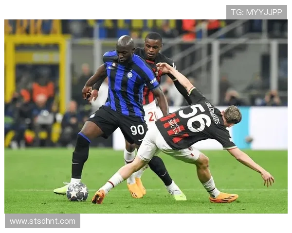 国际米兰进攻依赖单一战术,进球集中情况对赛季稳定性带来考验 国际米兰进攻依赖单一战术,进球集中情况对赛季稳定性带来考验